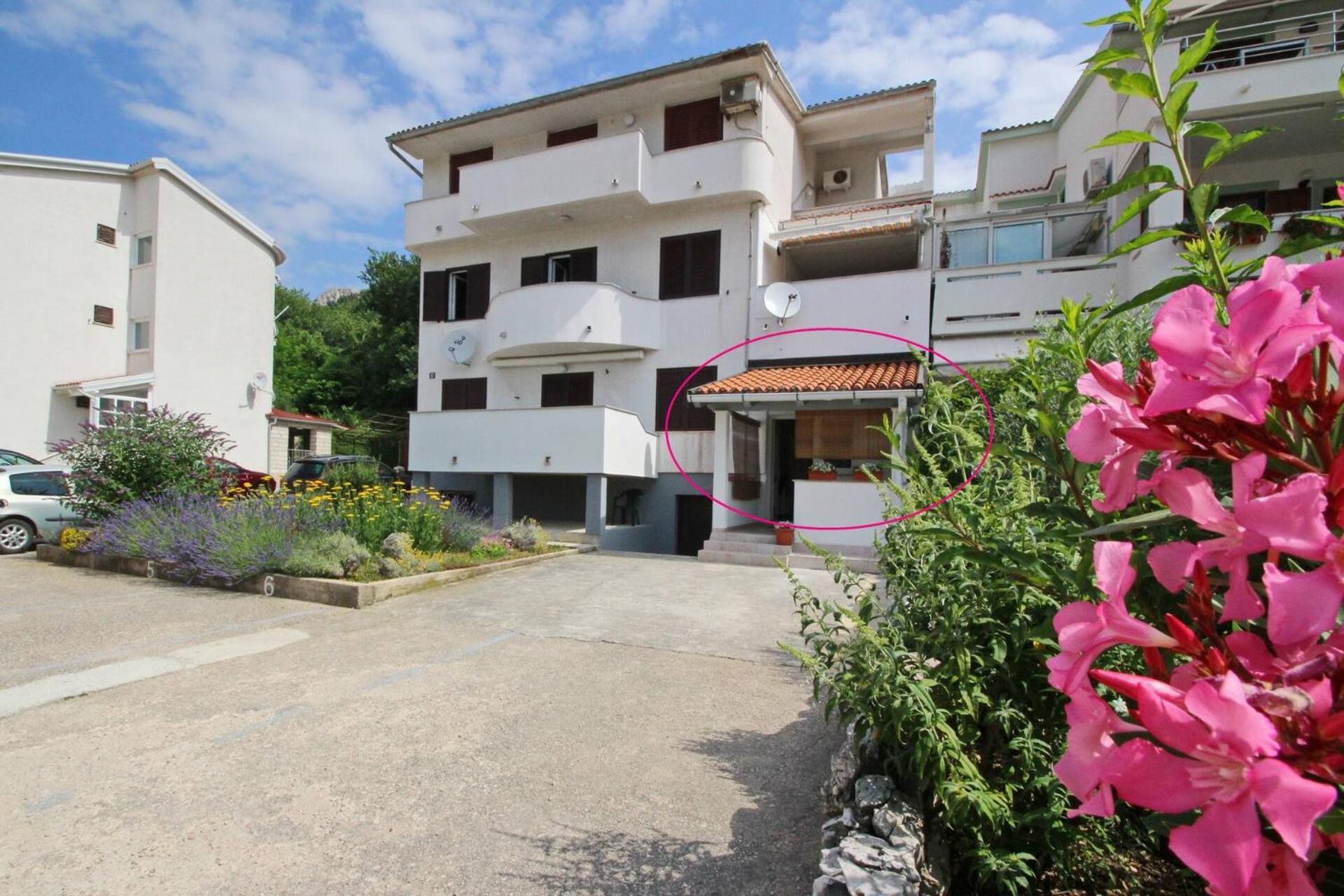 Apartments Karamarko Baska  Exterior photo